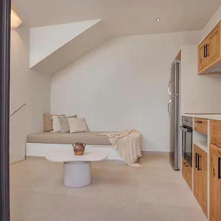 Noema - Agapitos Líndos