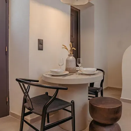 Noema - Agapitos Líndos